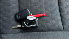 Toyota Yaris 1.5 Hybrid Icon 5dr CVT Hybrid Hatchback